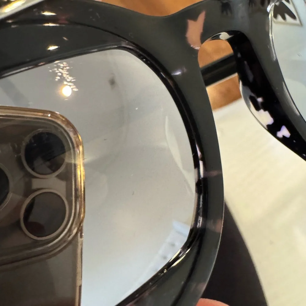 Dior Monochrome Chic Sunglasses - Picture 4 of 4